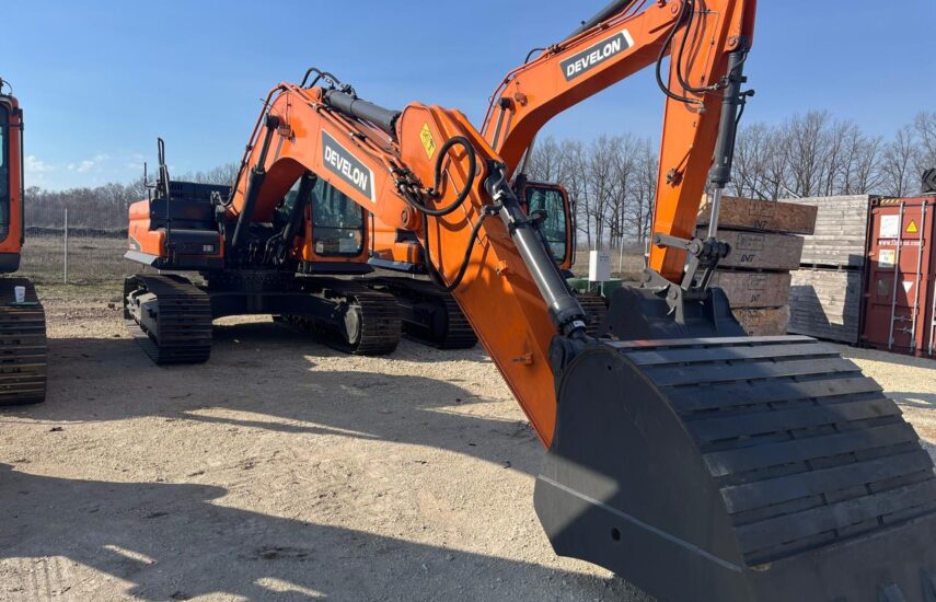 Экскаватор DOOSAN DX300LCA